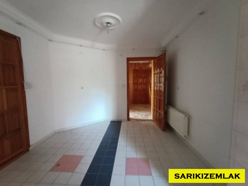 Edremit Güre Mah`da6+1  Villa. - 43